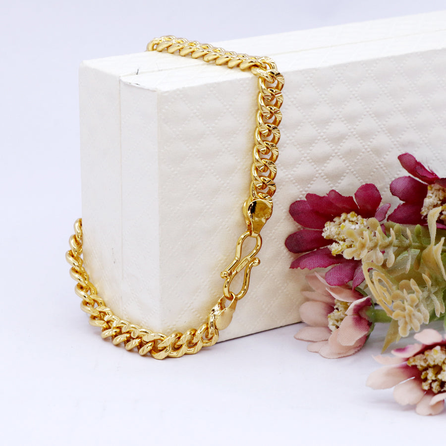 Gold color Curb Chain Bracelet with S-Hook Clasp