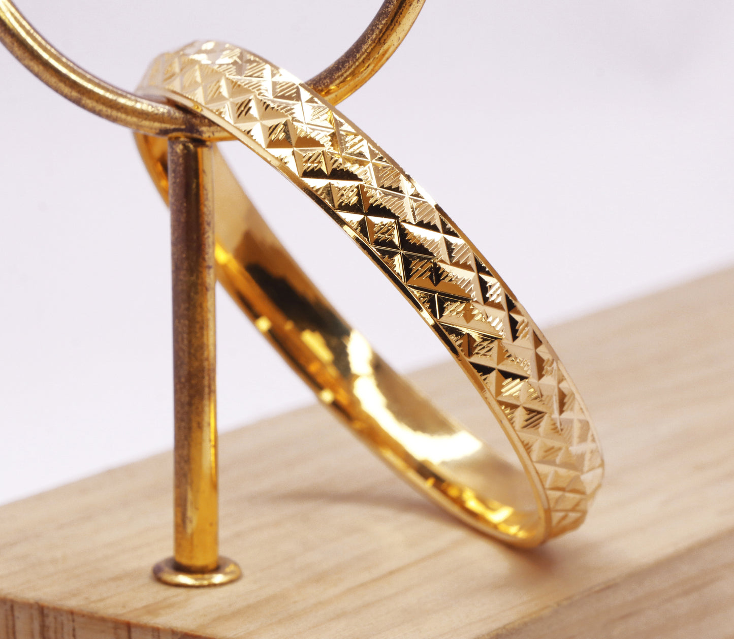 Gold Color X-Pattern Kada