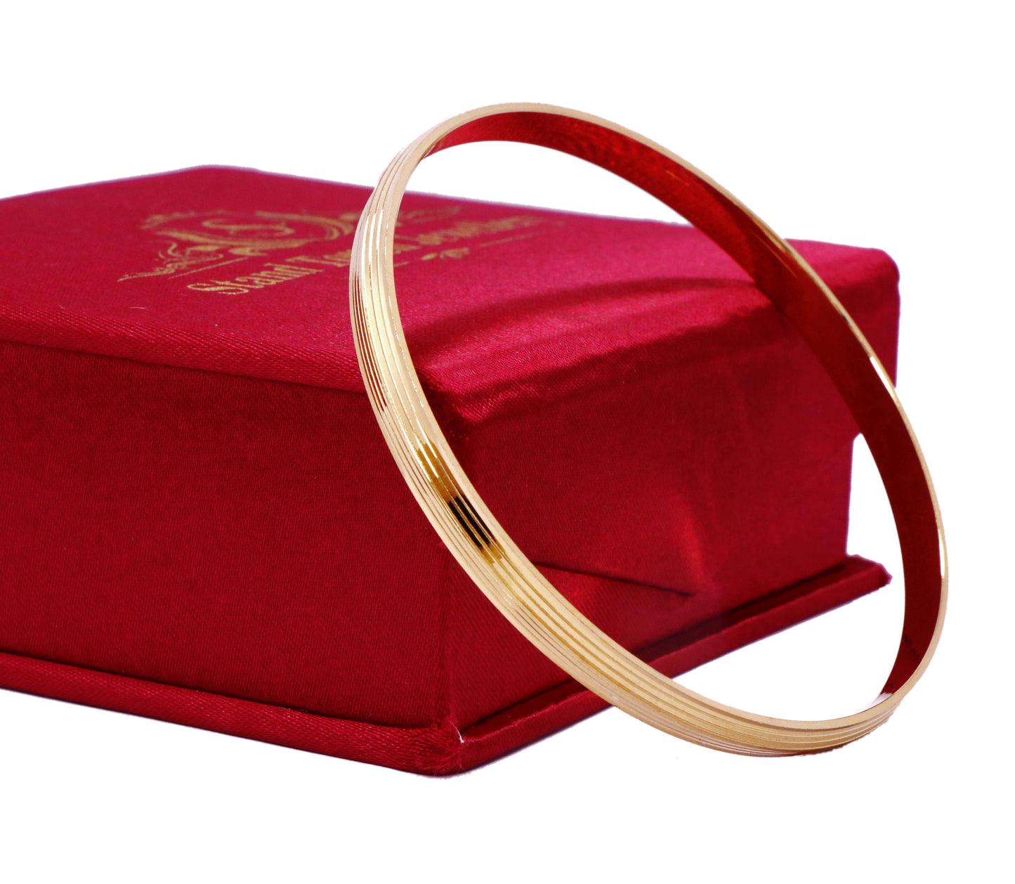 Gold Color Minimalistic Pattern Kada