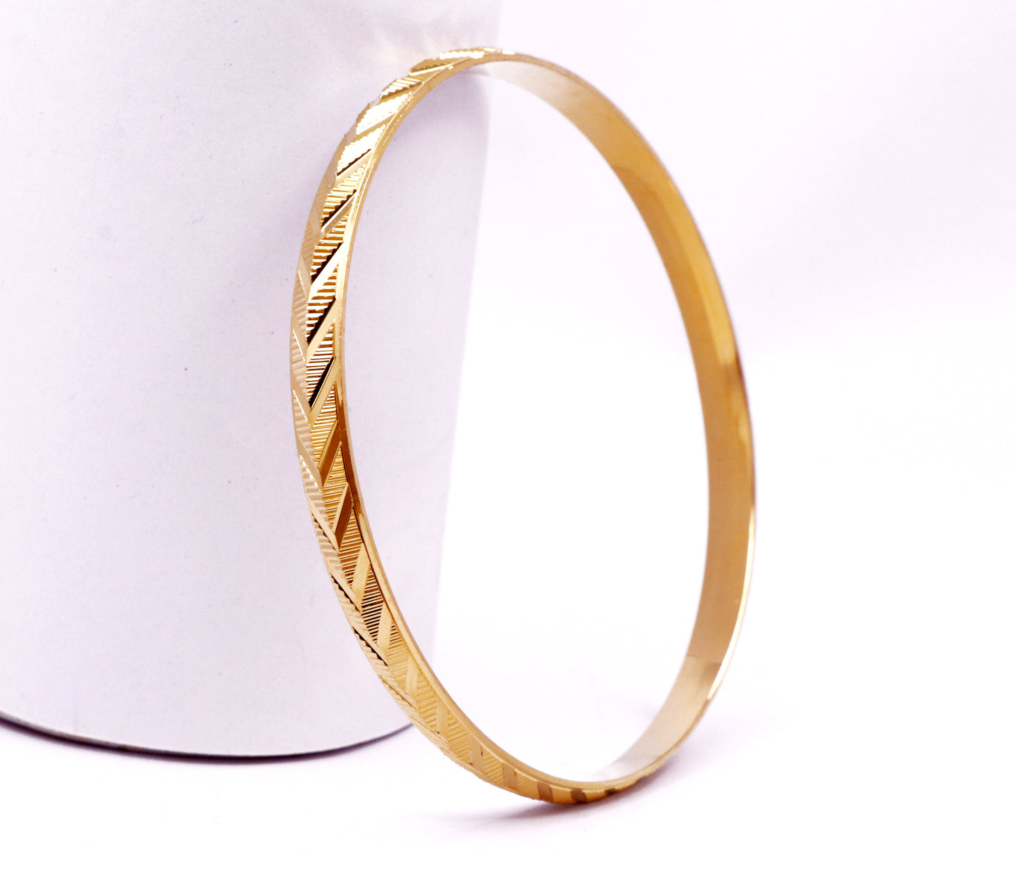 Gold Color V-Shape Pattern Kada