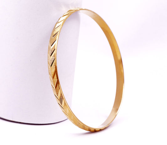Gold Color V-Shape Pattern Kada