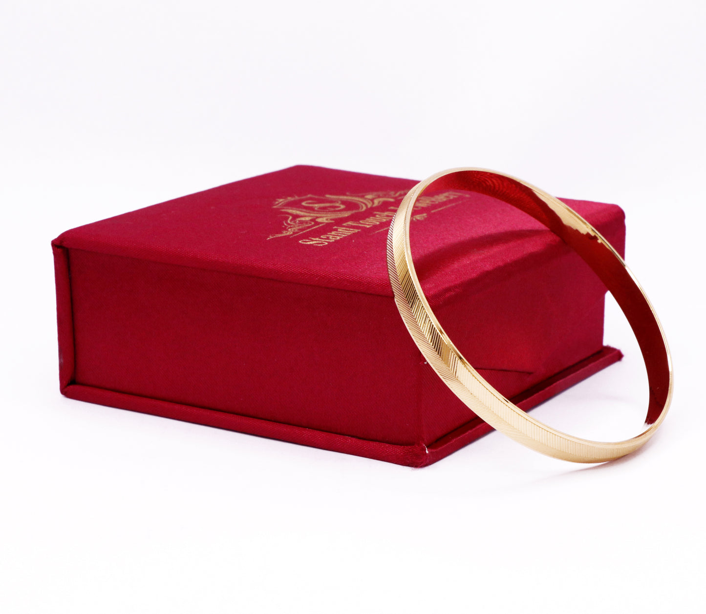 Gold Color Herringbone Pattern Kada