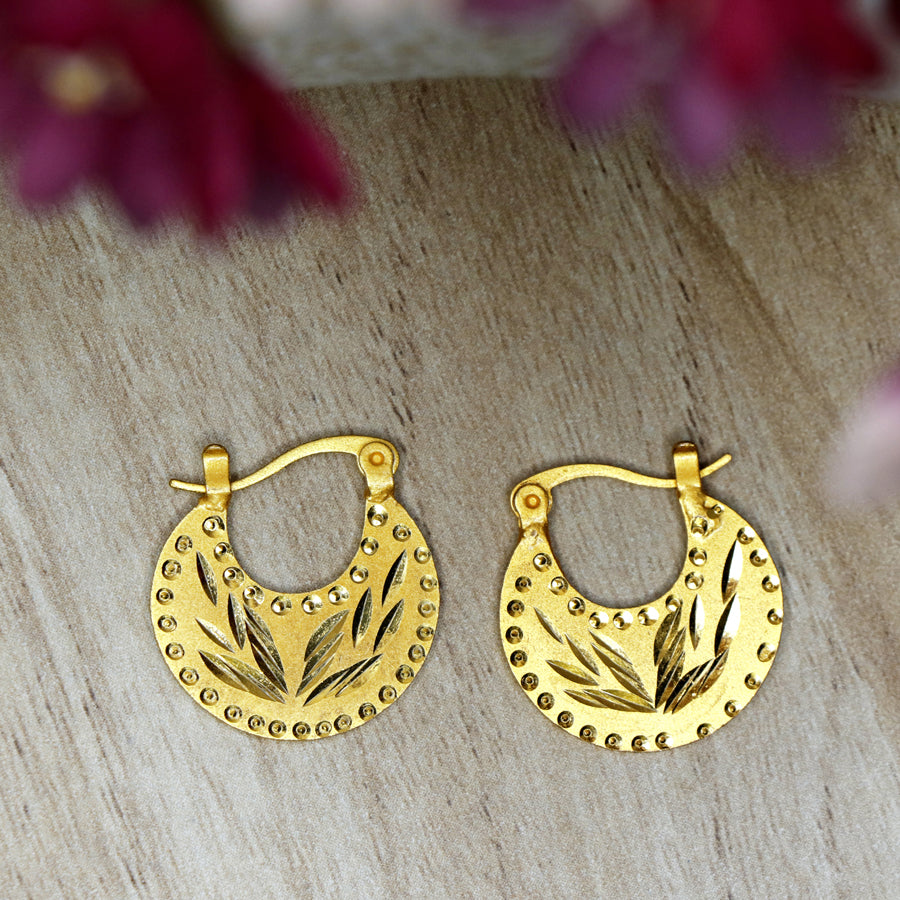 Gold color Wheat Textured Earring