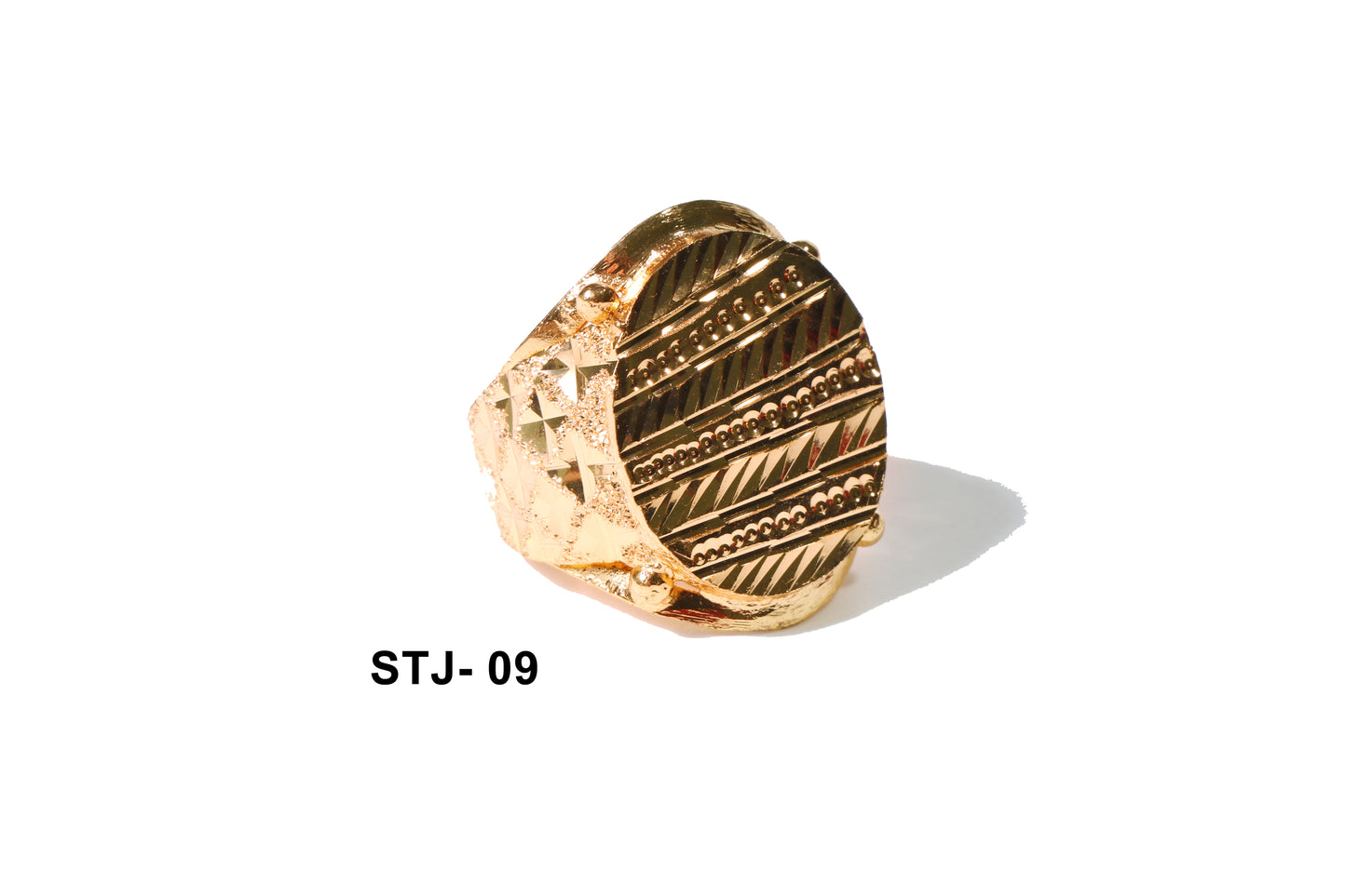 Men's Textured Gold Plated Ring