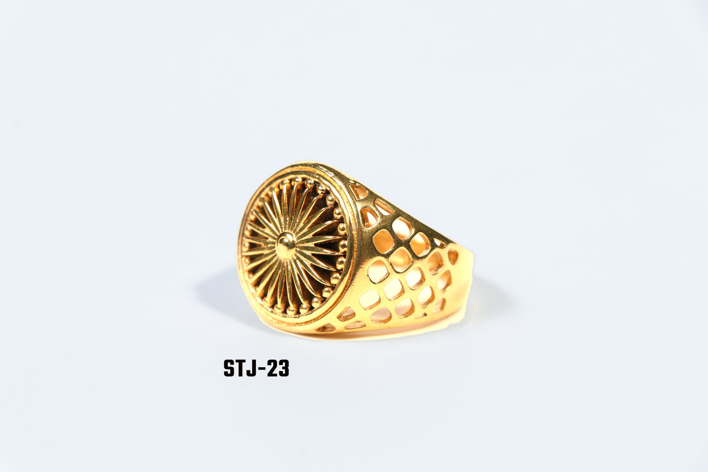 Circular Gold-Toned Ring for Men with Radiant Pattern Design