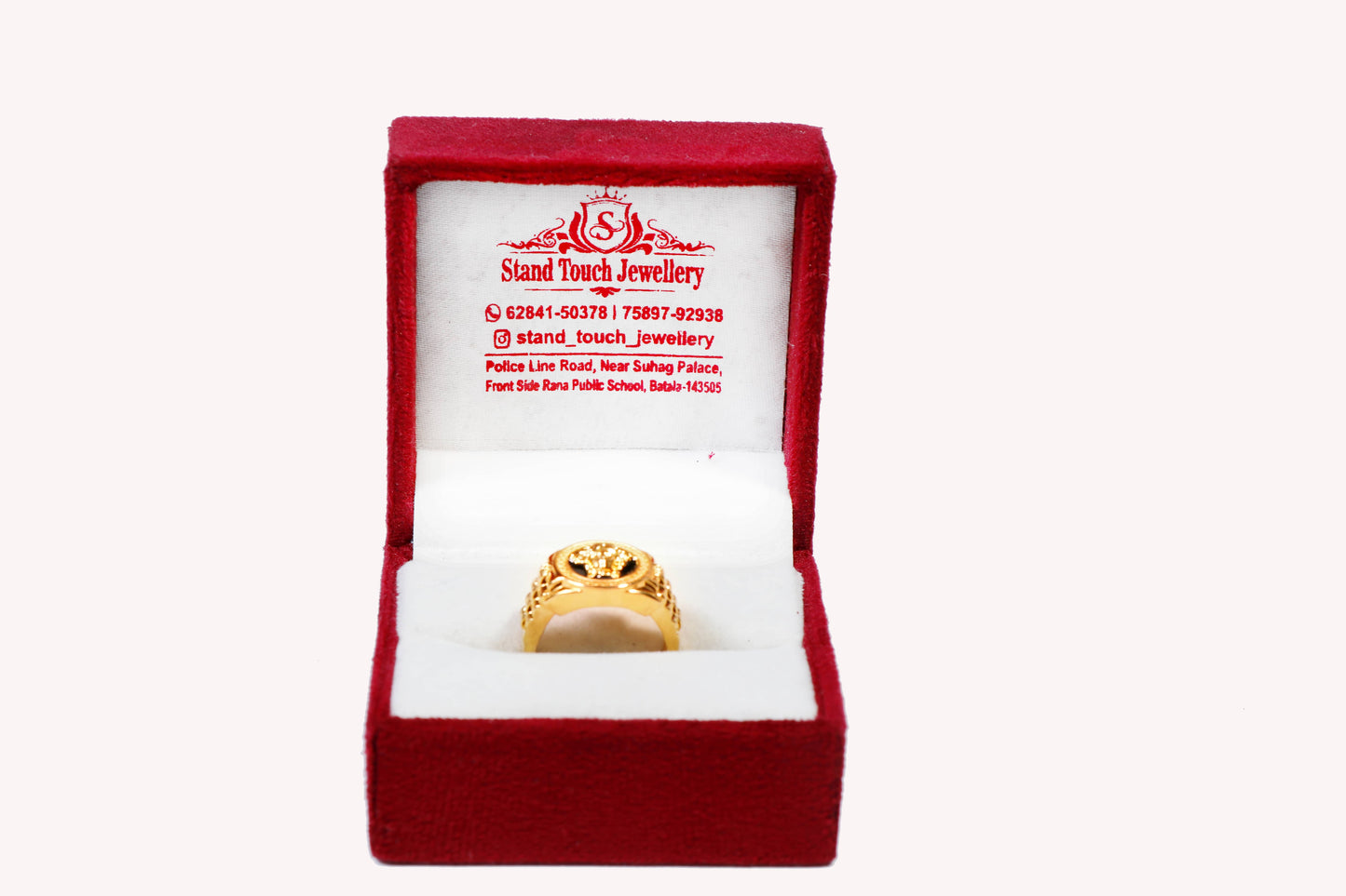 Gold-Plated Men's Ring with Embossed Head Design