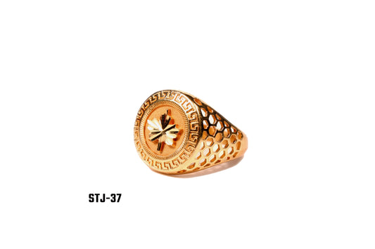 Gold-Plated Men's Ring with Geometric Cutout and Star Design