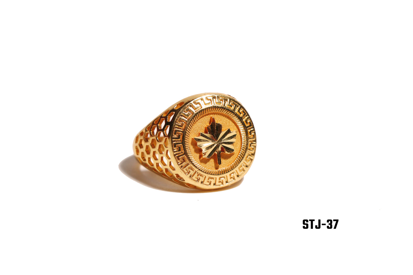 Gold-Plated Men's Ring with Geometric Cutout and Star Design