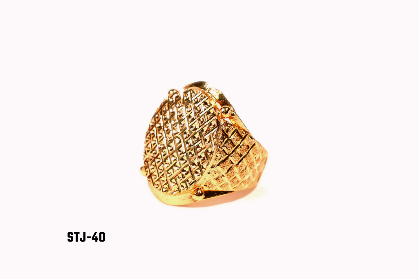 Men's Gold Plated Ring with Intricate Grid Pattern and Textured Details