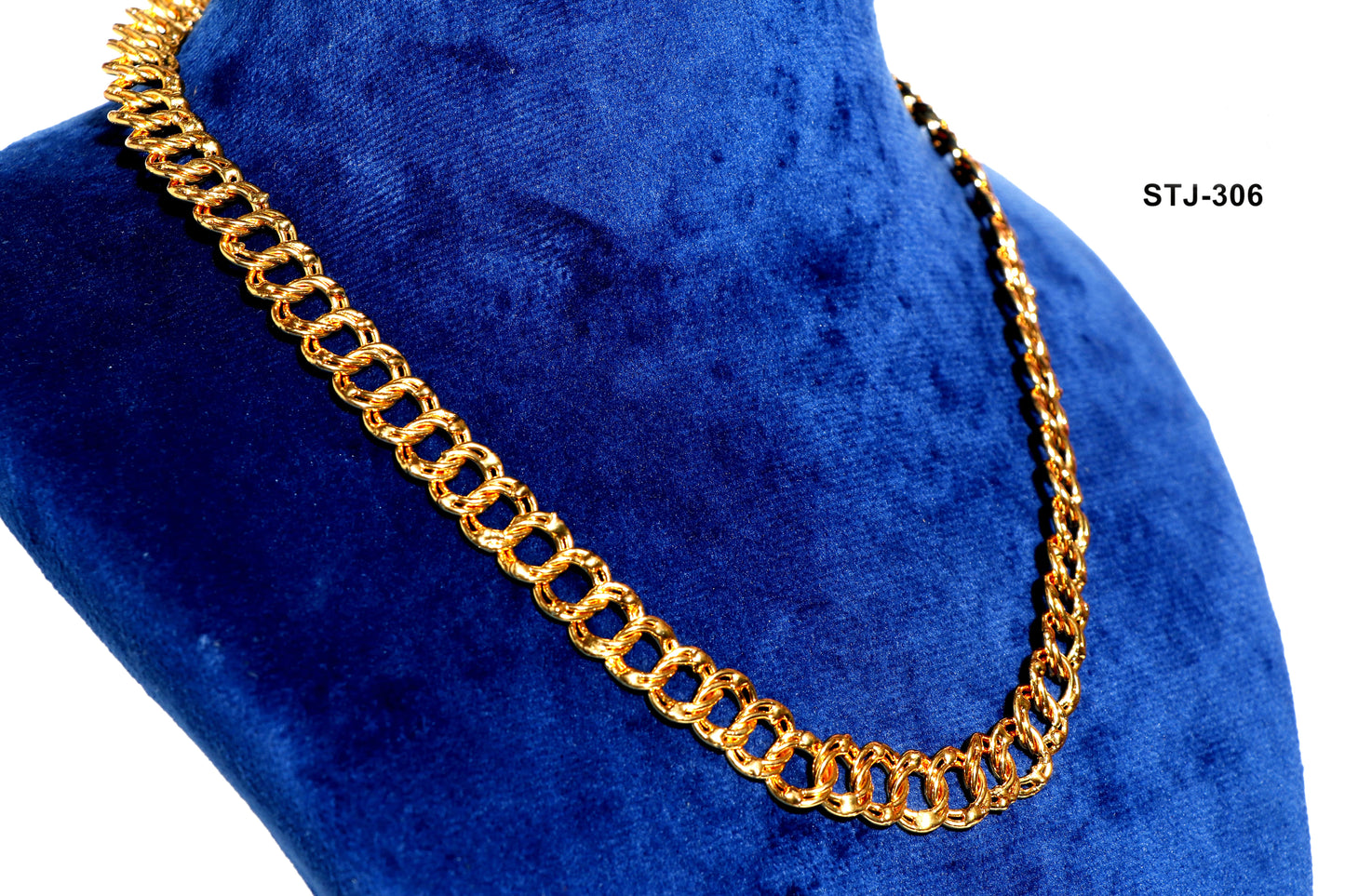 Gold-Toned Interlinked Chain for Men - Durable and Versatile Men's Accessory