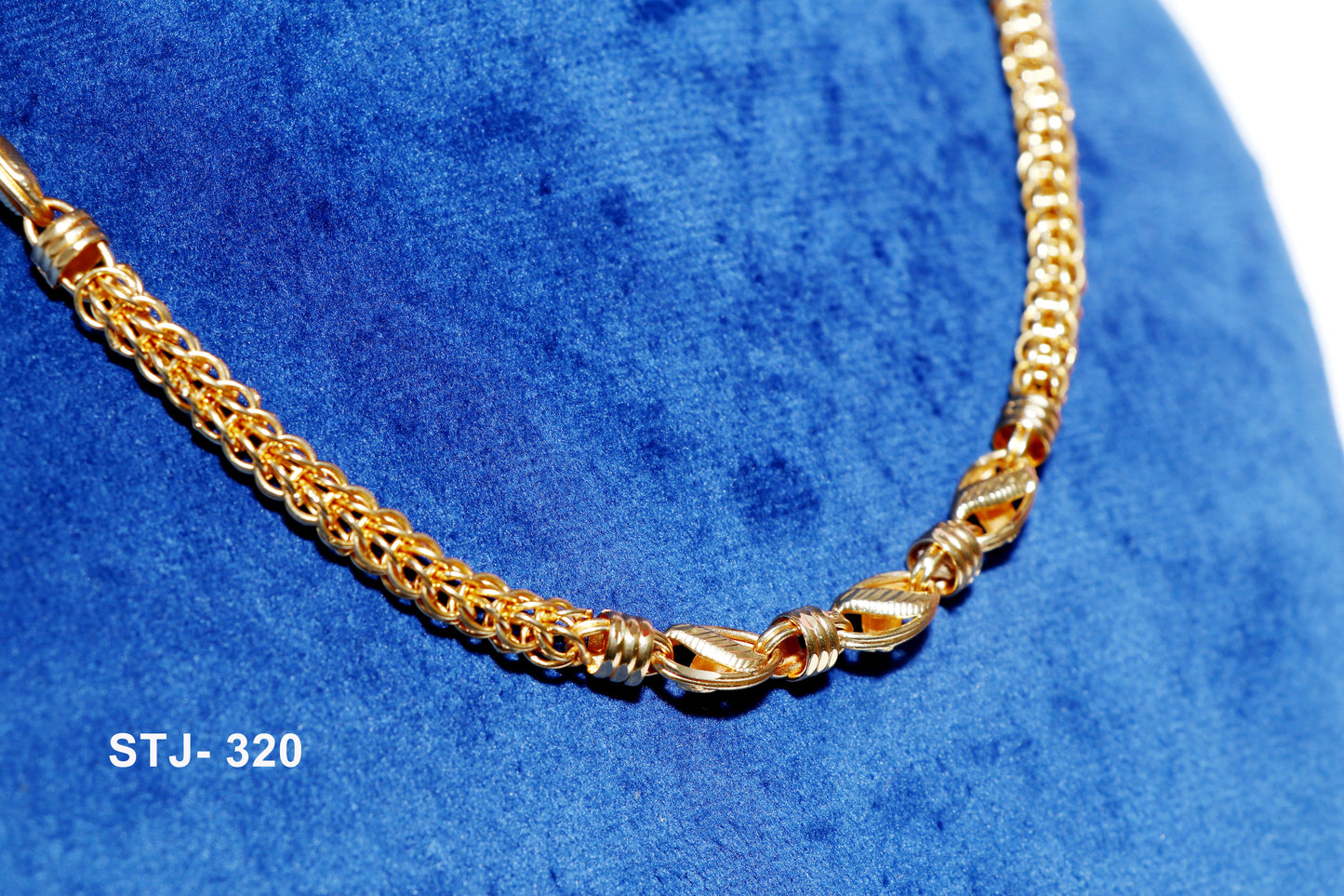 Men's Chain - Gold-Toned Woven Link Necklace with Patterned Beads