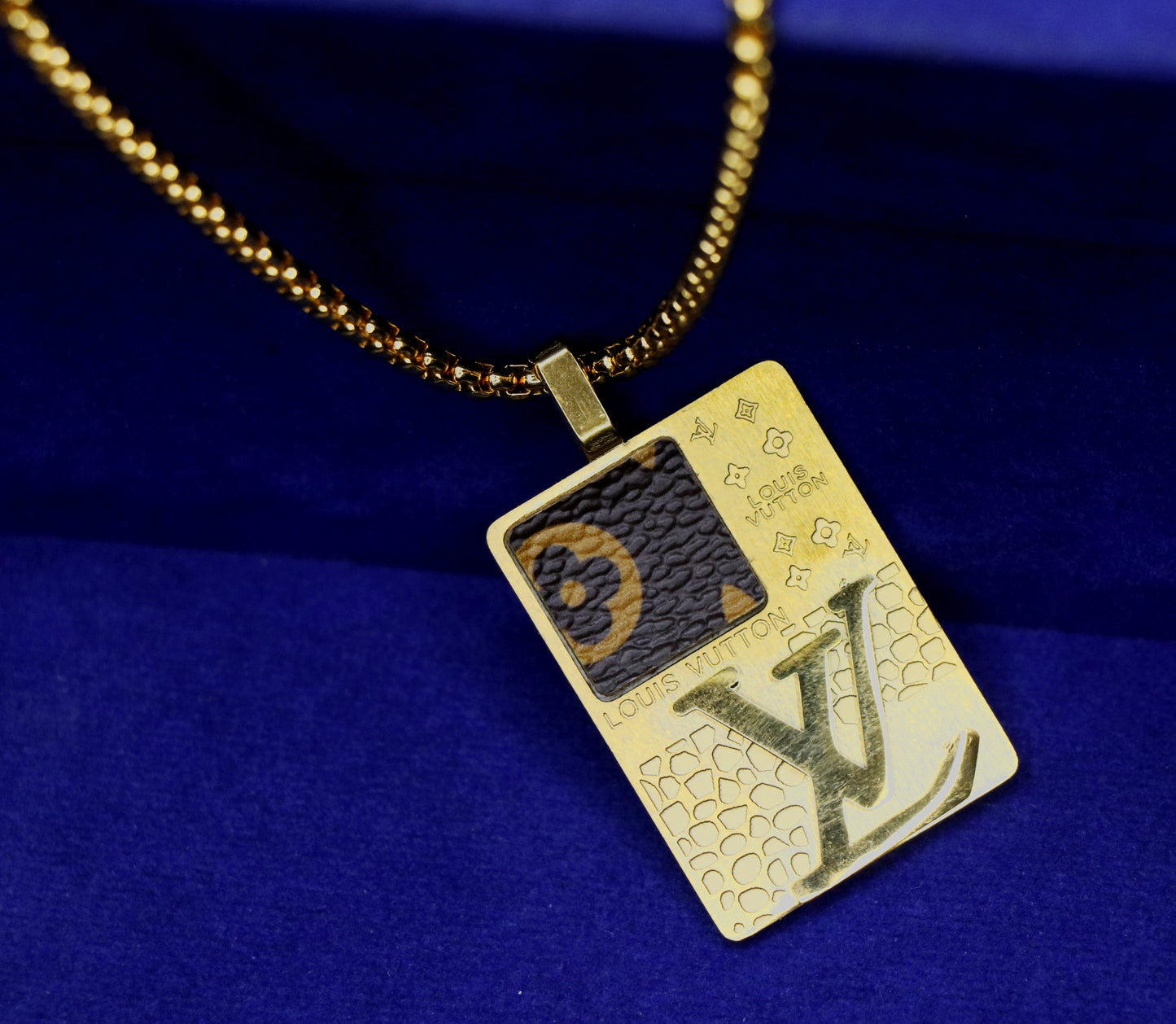 Premium Locket with Chain Combo (1)