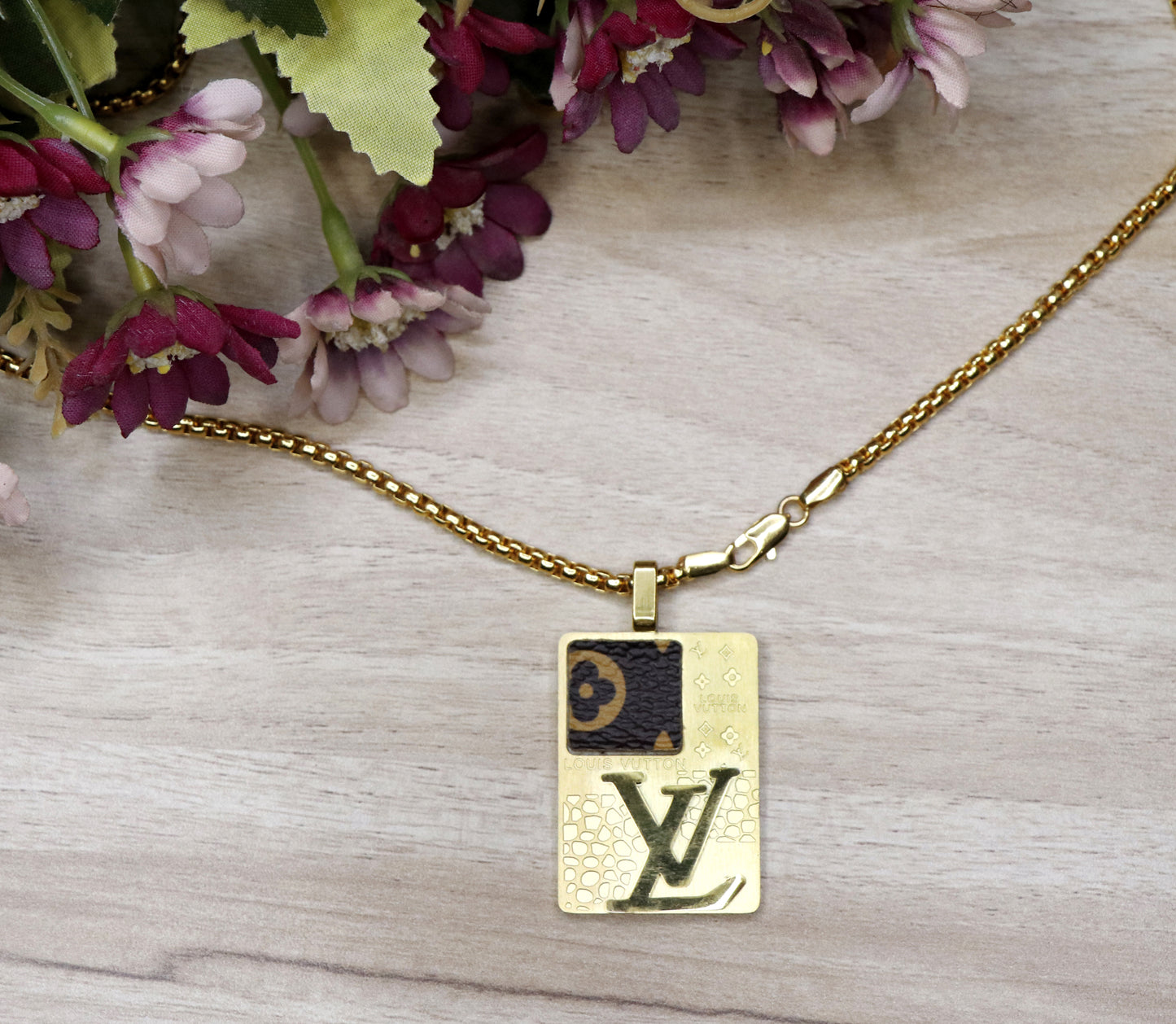 Premium Locket with Chain Combo (1)